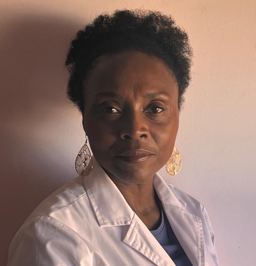 África Mba masajista profesional en Valencia